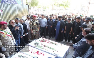 تشییع با شکوه شهدای حمله رژیم صهیونیستی به استان زنجان تشییع با شکوه شهدای حمله رژیم صهیونیستی به استان زنجان