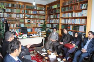 دیدار ریاست سازمان و برخی از اعضای هیات مدیره ، با امام جمعه ، شهردار و کارکنان دفتر نمایندگی شهرستان خدابنده مورخ 97/9/18 دیدار ریاست سازمان و برخی از اعضای هیات مدیره ، با امام جمعه ، شهردار و کارکنان دفتر نمایندگی شهرستان خدابنده مورخ 97/9/18