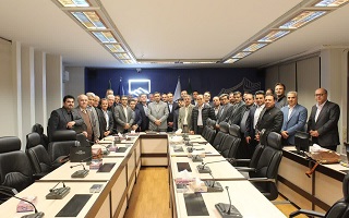 جلسه هماندیشی رؤسای سازمان استانها با اعضای شورای مرکزی جلسه هماندیشی رؤسای سازمان استانها با اعضای شورای مرکزی