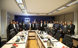 جلسه هماندیشی نشریه شمس با نمایندگان هیئت مدیره استانها برگزار شد. جلسه هماندیشی نشریه شمس با نمایندگان هیئت مدیره استانها برگزار شد.