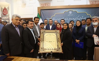 احکام اعضای شورای مرکزی نظام مهندسی ساختمان توسط وزیر راه و شهرسازی اهدا شد احکام اعضای شورای مرکزی نظام مهندسی ساختمان توسط وزیر راه و شهرسازی اهدا شد